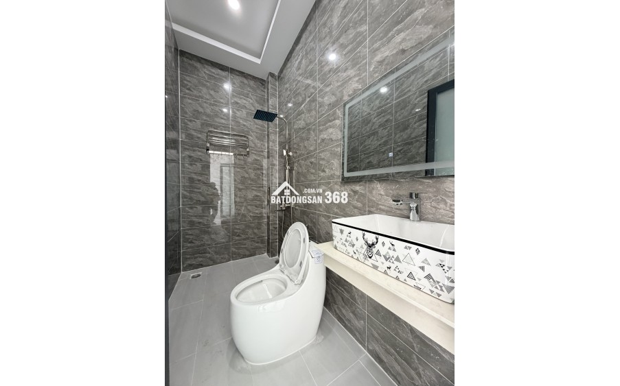 Villa vườn hiếm 6x33m ngay chợ Long Thượng – sân cực rộng, nhìn là mê. Giá full 4Ty250. SHR Hoàn Công